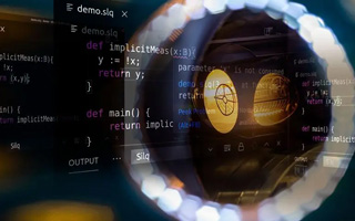 林芝 api php源码,下载的php源码怎么运行呢？